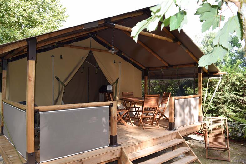The Lodge Tent, exotic air guaranteed !