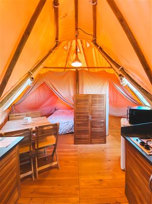 Tipi-camping-de-la-geres-la-rochelle